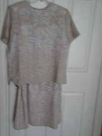 NEW TanJay top & skirt size 10
