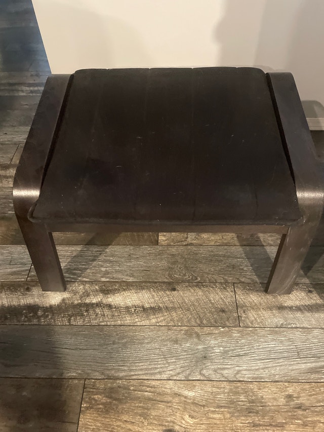 IKEA chair ottoman foot rest Chairs & Recliners Winnipeg Kijiji