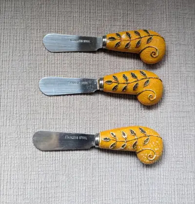 Set of 3 Stainless Steel Butter Spreaders, View more