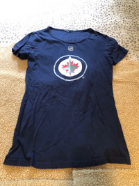 Winnipeg Jets shirt size small 