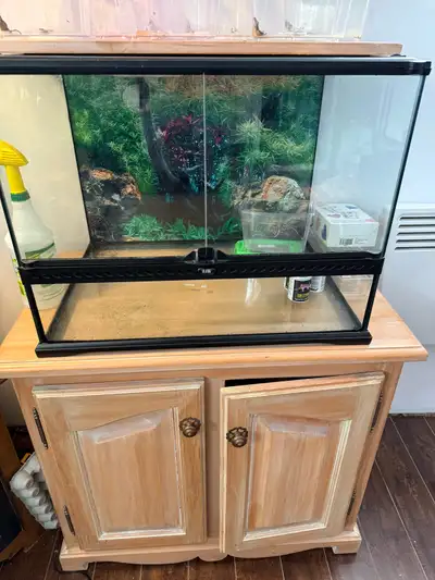 Terrarium 24 L x 18 p x 18 H, View more