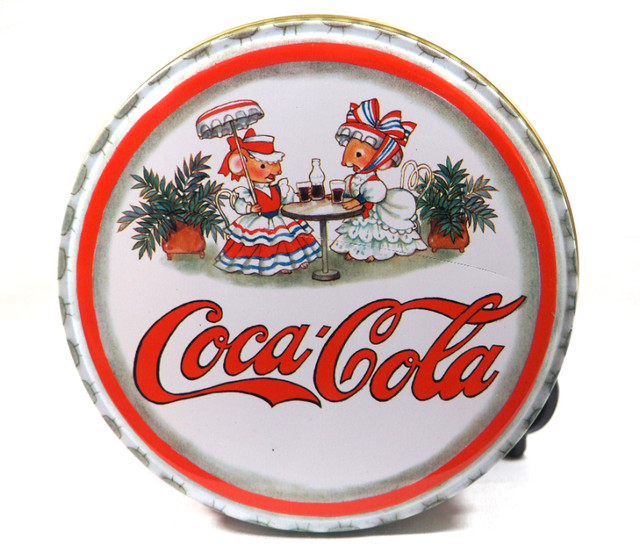 2001 Coca-Cola Christmas Mouse Hanging Ornaments Collectable Tin in Arts & Collectibles in Edmonton - Image 2