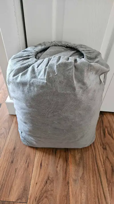 This is a car cover for a 2019 Honda Civic. I do not have a picture of it on the vehicle. The cover...