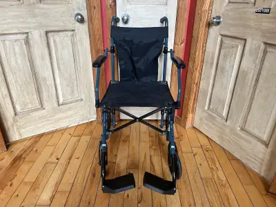 Fauteuil de transport, View more