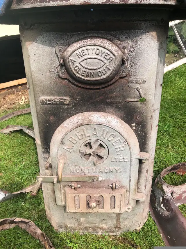 fournaise Bélanger  in Arts & Collectibles in Victoriaville - Image 4