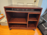 ONLINE AUCTION: Computer Desk