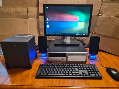 Ordinateur de bureau HP Compaq dc7700 small form factor, View more