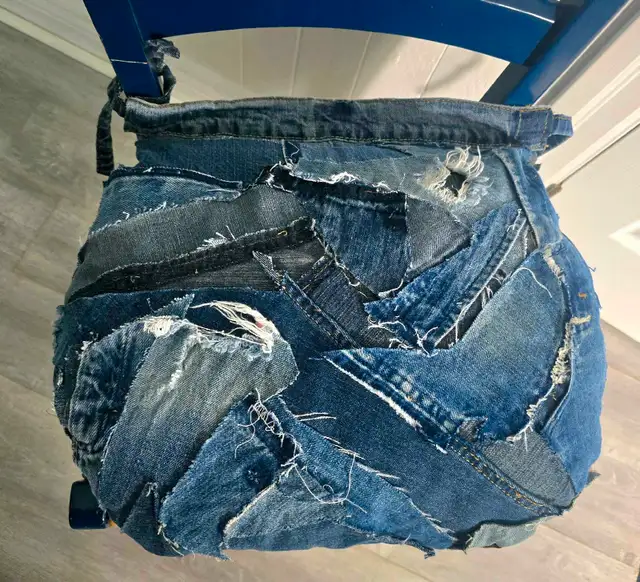 Custom Denim Chair Cushions in Dining Tables & Sets in Kingston - Image 3