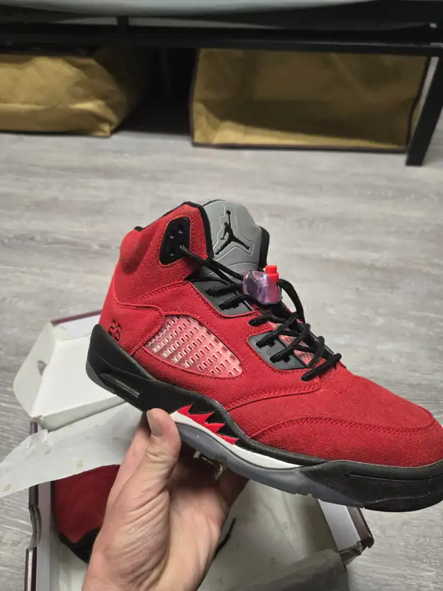 Nike shoes in Men's Shoes in Kitchener / Waterloo - Image 9