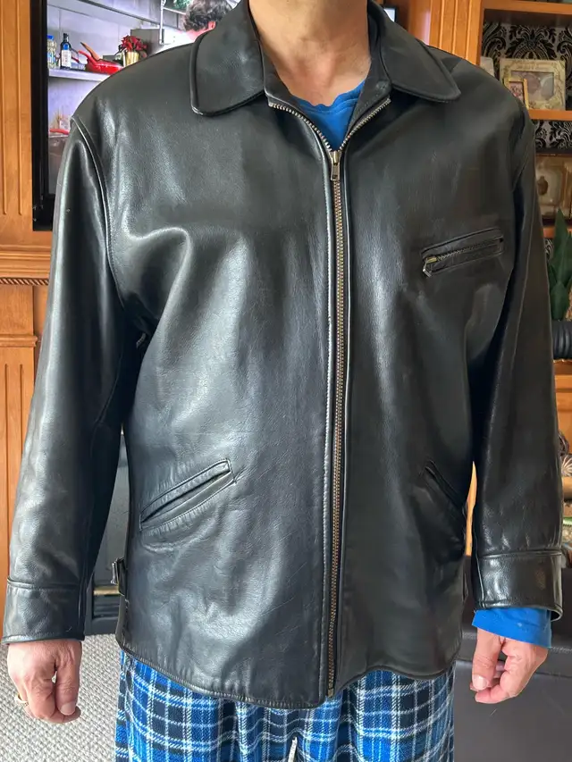 London Fog  vintage black leather Jacket in Men's in Kitchener / Waterloo - Image 6