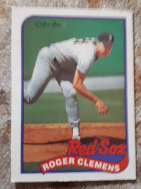 1989 O-Pee-Chee Baseball Roger Clemens Card #121