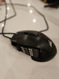 Corsair Scimitar RGB MMO gaming Mouse