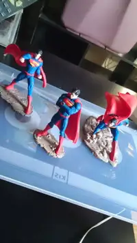 Superman mini statue