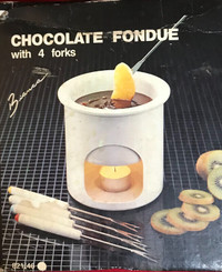 Brianca Chocolate fondue set with 4 forks
