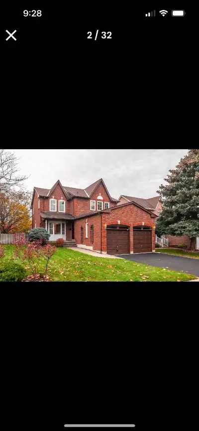 One bedroom basement apartment with separate entrance. Full bathroom, One garage and one driveway (2...