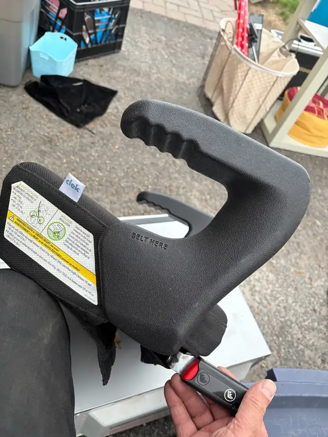 Clek Booster Seat in Strollers, Carriers & Car Seats in Ottawa - Image 3