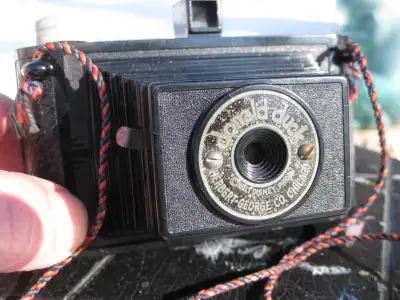 Vintage 1940s Donald Duck Film Camera Herbert George Walt Disney, View more
