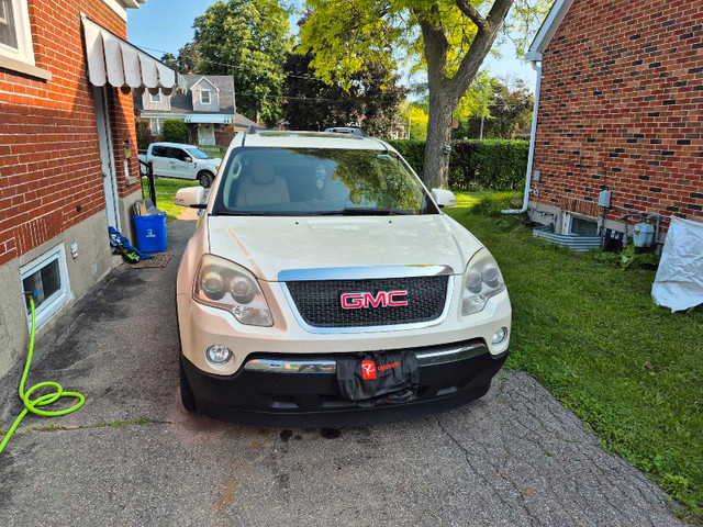 2010 acadia. Make an offer or trade in Cars & Trucks in Oshawa / Durham Region - Image 2
