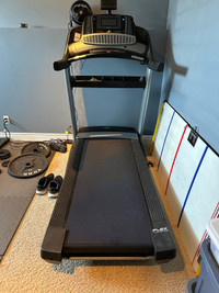 NordicTrack C2200 treadmill 