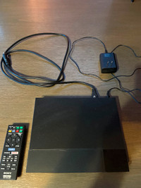 Sony Blu-Ray Player and dvd player with remote