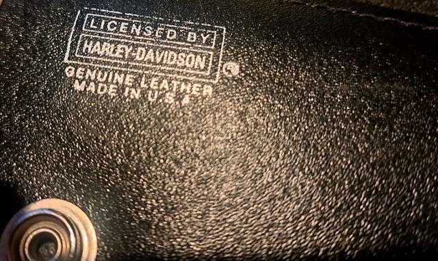 Harley Davidson Wallet in Other in Calgary - Image 3