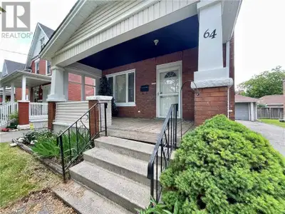 Lower Duplex For Rent in downtown Kitchener. This unit includes 2 bedrooms, 1 Dining/living room, 1...