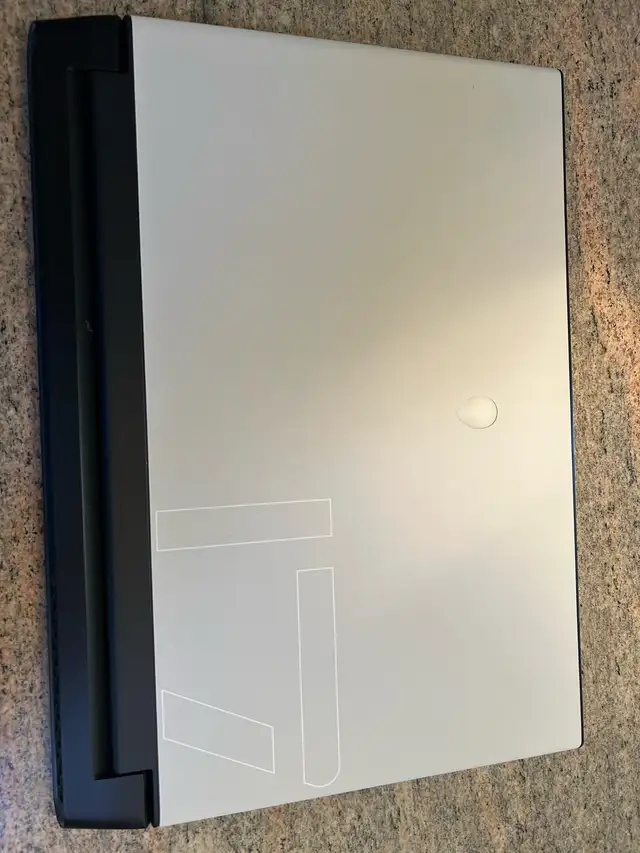Alienware M17R4 Laptop457910848744345603