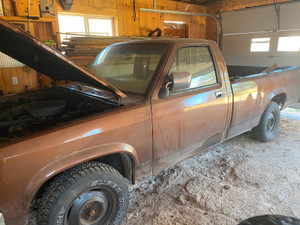 1987 Dodge Dakota