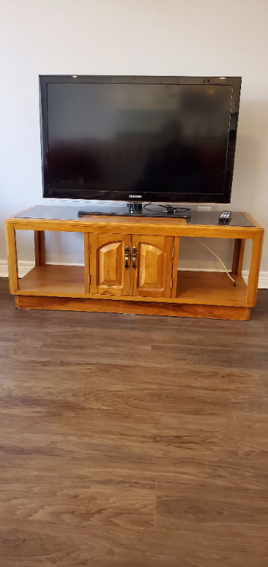 Teak TV Stand in TV Tables & Entertainment Units in Mississauga / Peel Region