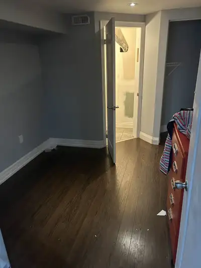 SHARED BASEMENT 1 BED 1 BATH