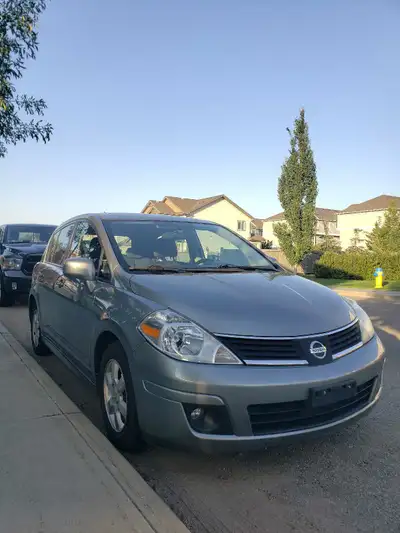 2008 Nissan Versa SL Automatic Sunroof Selling our well kept Versa, runs and drive excellent. Has a...