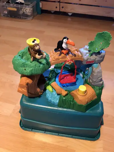 Fisher price animal family set, View more