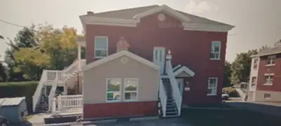 Très grand 3 1/2 dans l'Est de Sherbrooke en Estrie