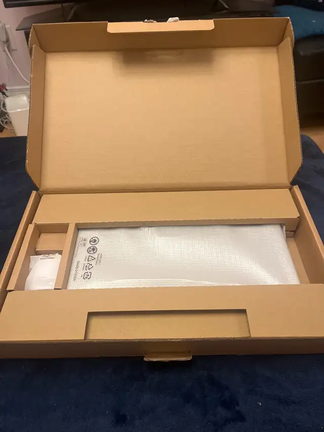 Samsung galaxy go laptop562453706577684482