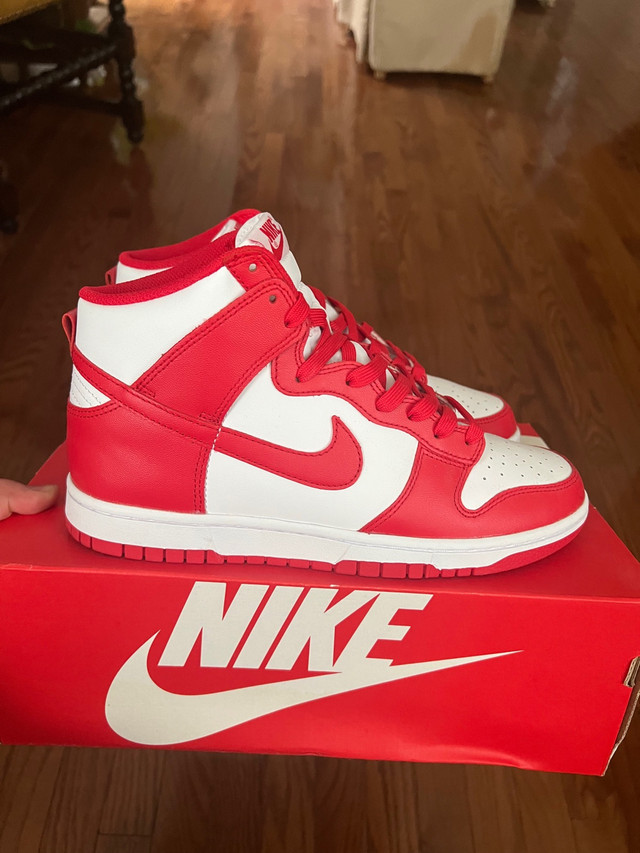 dunk high university