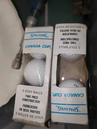 5 brand new vintage golfballs, View more