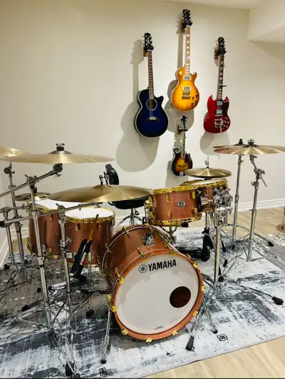 Yamaha Absolute Hybrid Maple Drum Kit, View more
