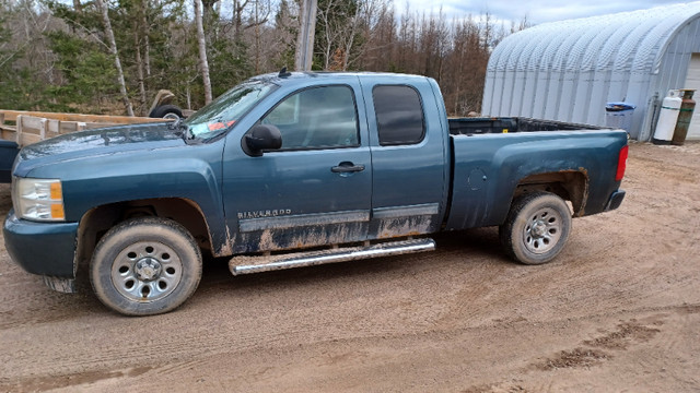 2009 Silverado in Cars & Trucks in Belleville - Image 3