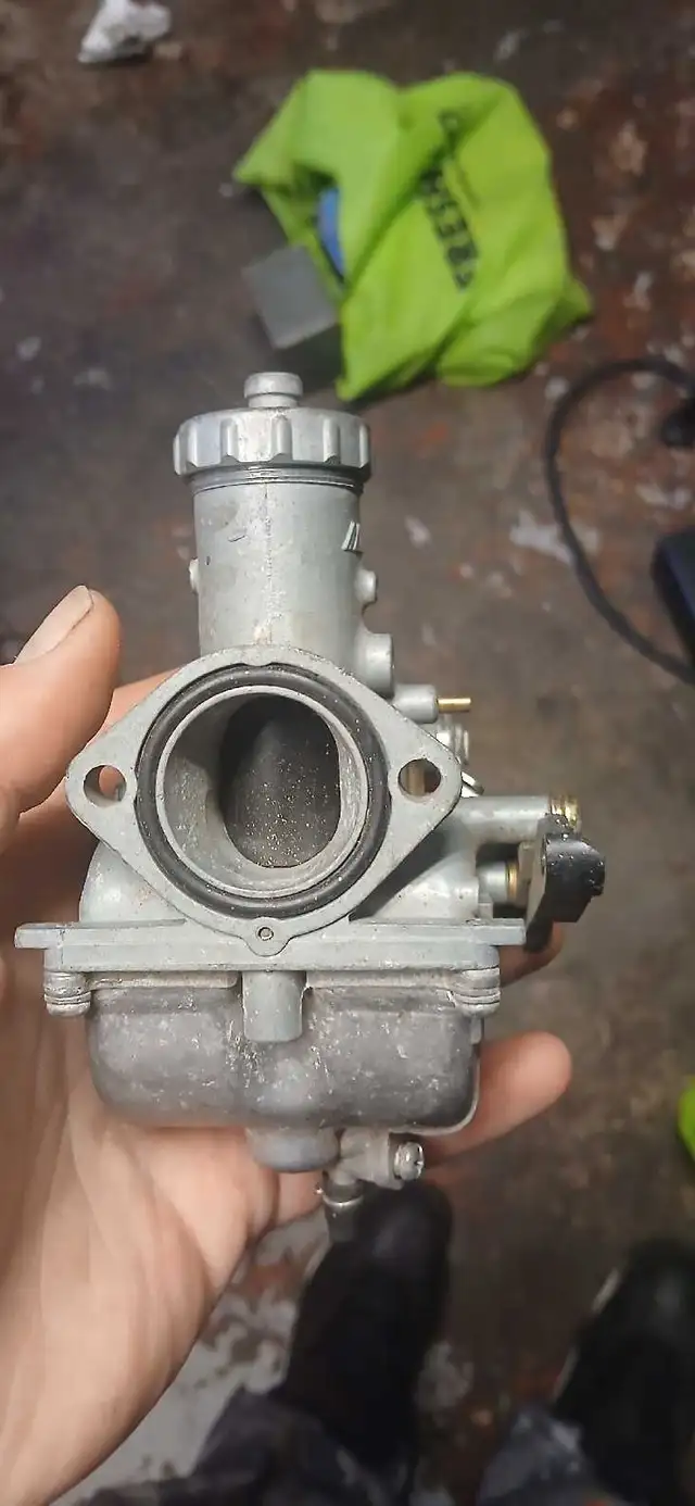 Mikuni Carburetor in Motorcycle Parts & Accessories in Hamilton - Image 3