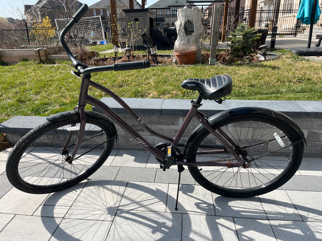 Cruiser Bike in Cruiser, Commuter & Hybrid in Mississauga / Peel Region