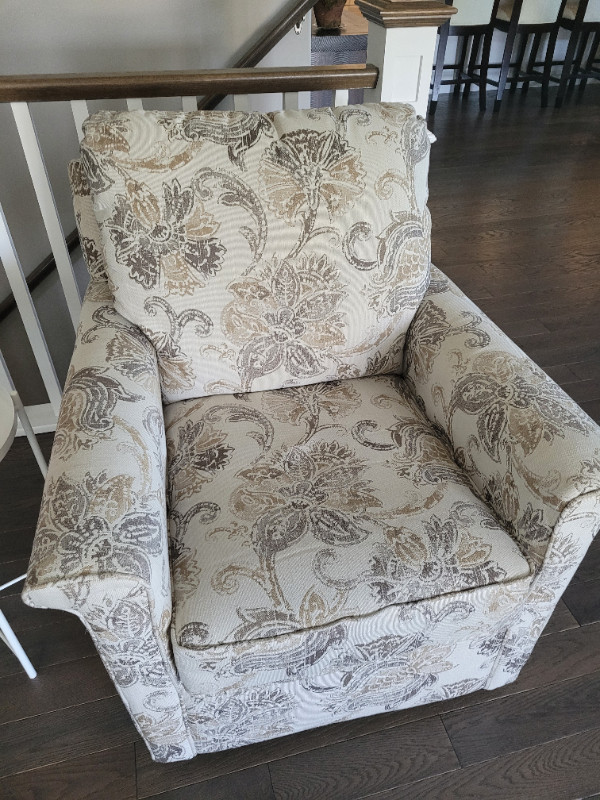 Lazyboy Ferdale Rocker Leather Roundabut Ottoman Chairs & Recliners