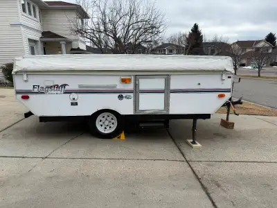 Pop tent trailer No leaks good canvas New winch Good frame and solid floor Has two spare wheels Ligh...