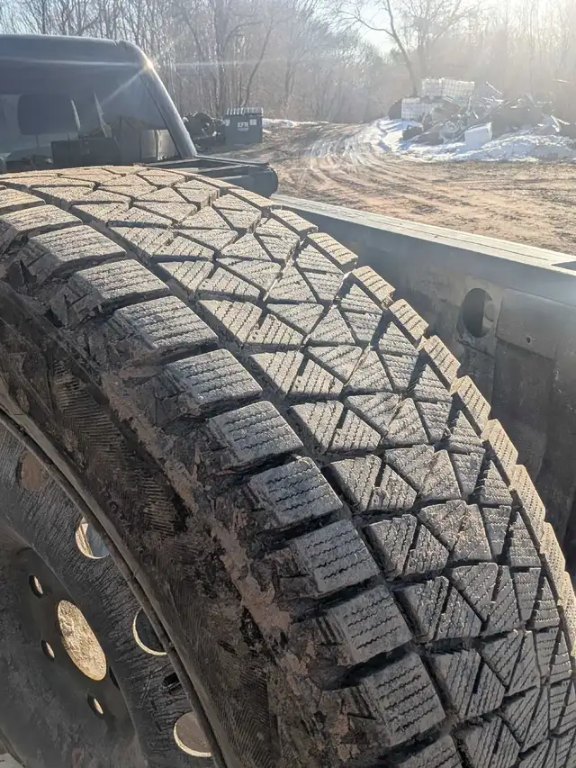 4 Blizzak winter tires and steel rims  225/60R18 in Tires & Rims in Annapolis Valley - Image 3
