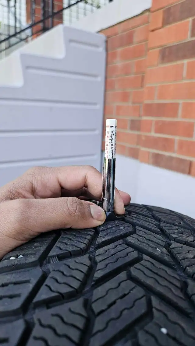 Michelin Winter Tyres 185/65 R15  in Tires & Rims in Kitchener / Waterloo - Image 5