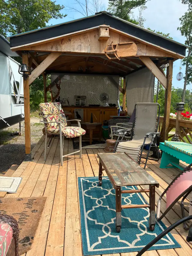 24’ x 10’ DECK549769236773621768