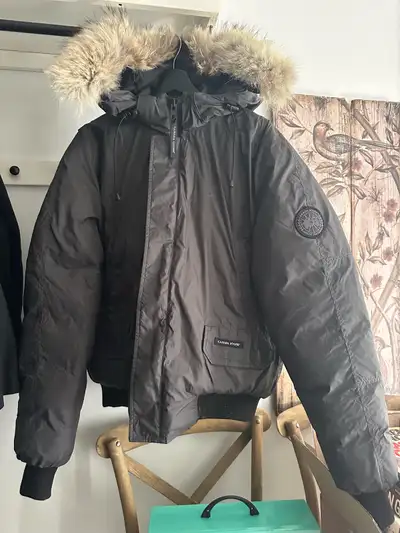 Canada Goose Down Yukon Bomber Jacket XL, View more