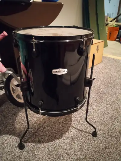 14'' Pearl Forum Floor Tom - Black w Black Hardware, View more