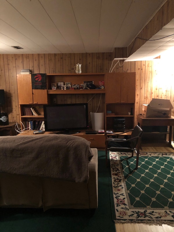 ONE BEDROOM SPACIOUS, FURNISHED, BASEMENT APARTMENT ALL INCLUSIV Long