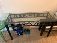 console table for 50$ in good condition