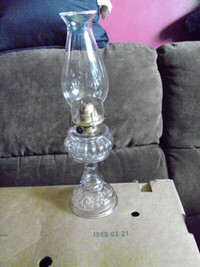 VINTAGE OIL BURNING LAMP